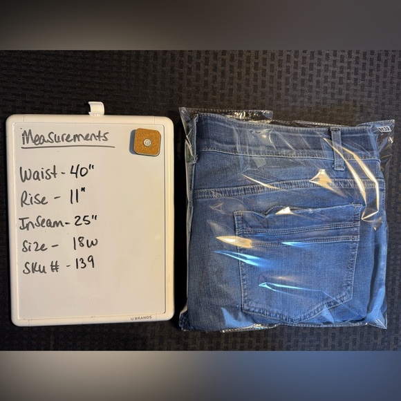 Riders by Lee Women's Skinny Jeans in Deep Blue - Picture 7 of 7